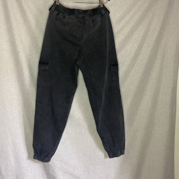 Simple Society Jeans/Jogger Size 11/30. New. - Picture 3 of 8